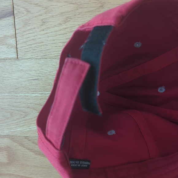 Weir Golf.  Taboo Hat. Red  / Grey. Adjustable Velcro Back. - Picture 6 of 6